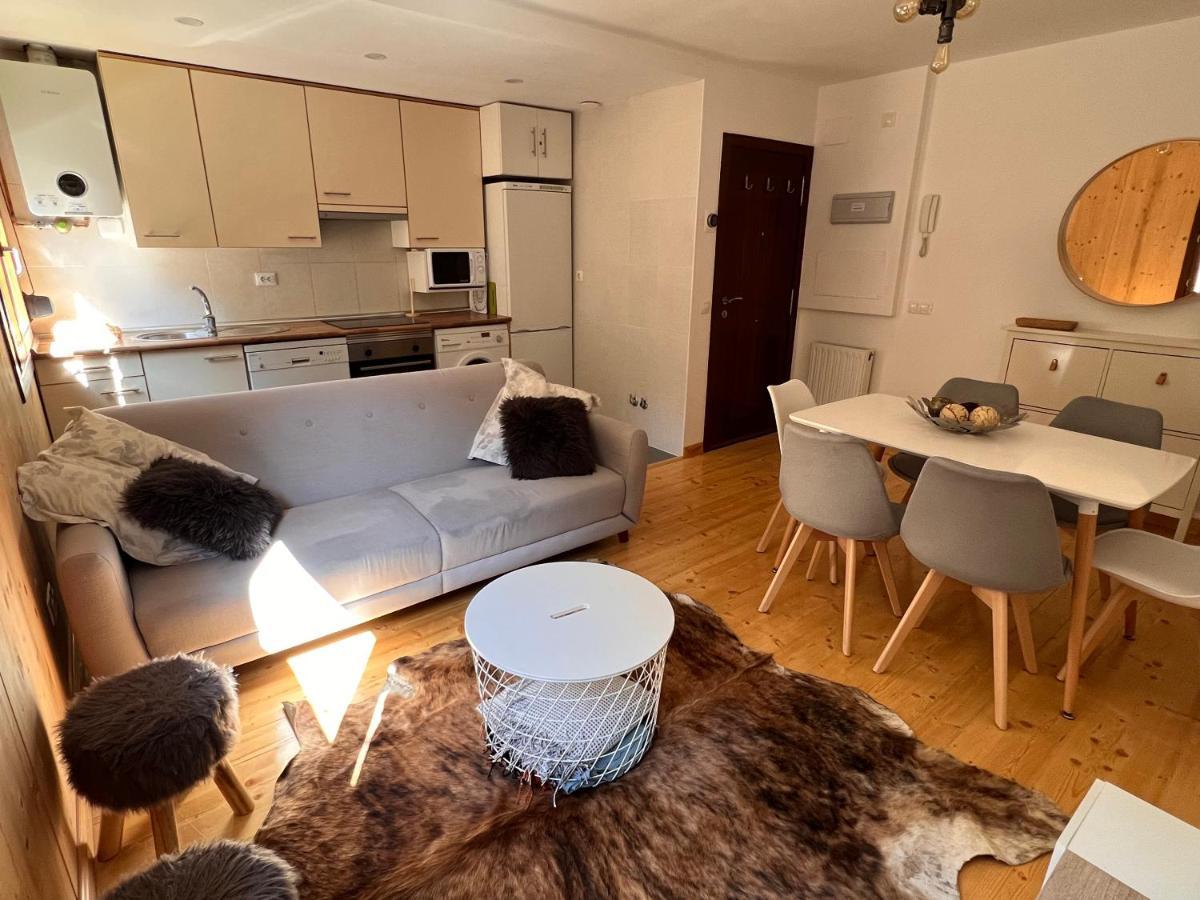 Apartamento Luga Castiello de Jaca Exteriér fotografie